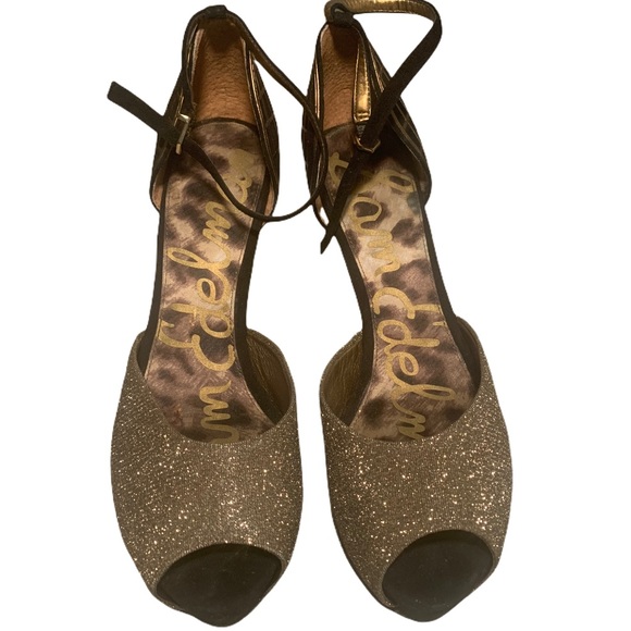 Sam Edelman Black & Gold Paulette Platforms - Picture 6 of 9